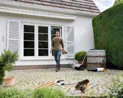 Stihl KM131R Kombi Power Unit -Stihl 1 0000s 0002 KombiTool