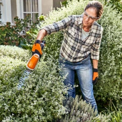 Stihl HSA 26 Cordless Hedge Trimmer - AS System -Stihl 3ccd37935d7641479c921e2aff490bb9
