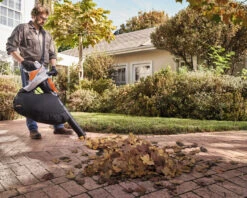 Stihl SHA56 Cordless Blower / Vacuum -Stihl HSA56collectingleaves