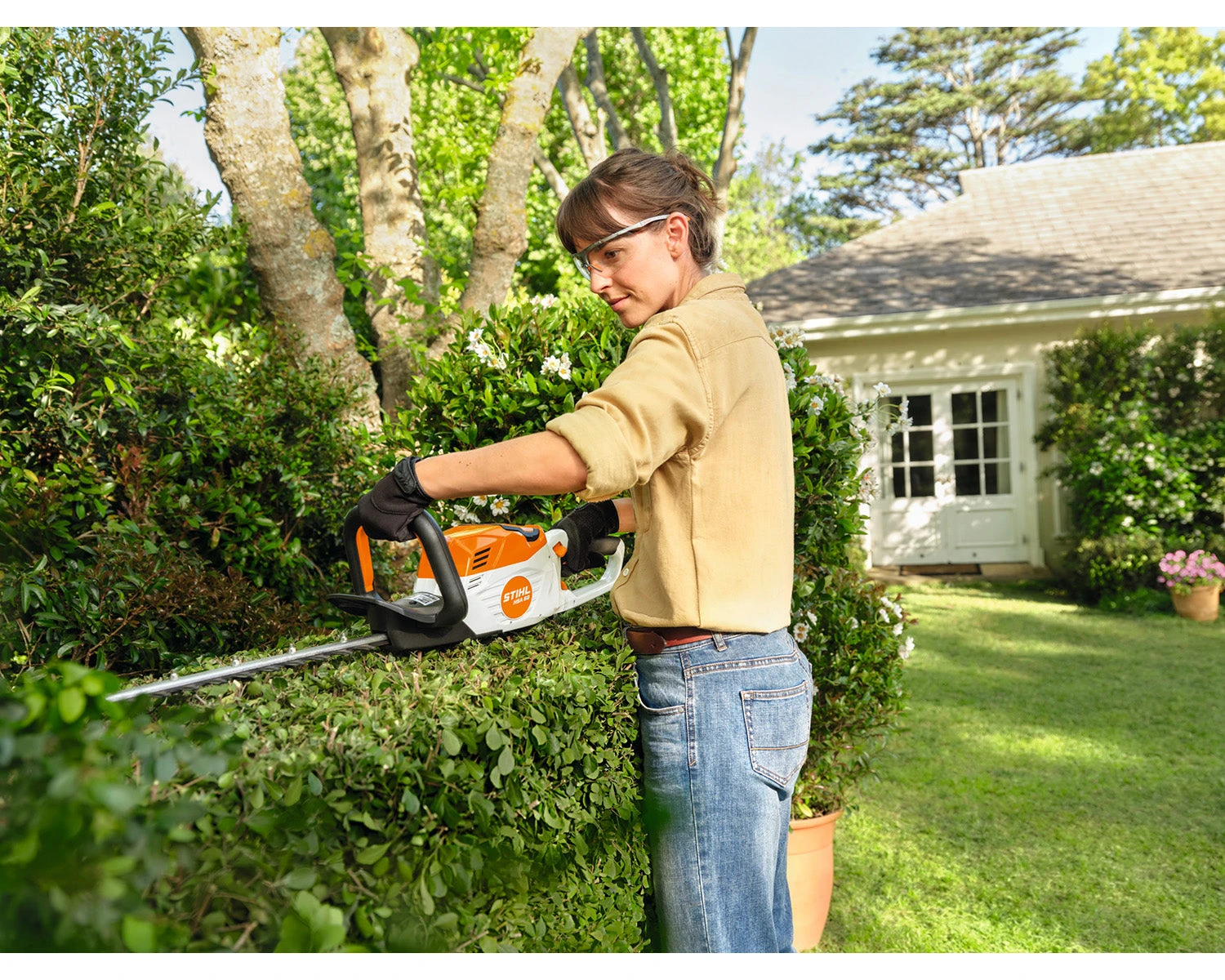 Stihl HSA60 Cordless Hedgetrimmer Set 8 Stihl HSA60 Cordless Hedgetrimmer Set - Image 6